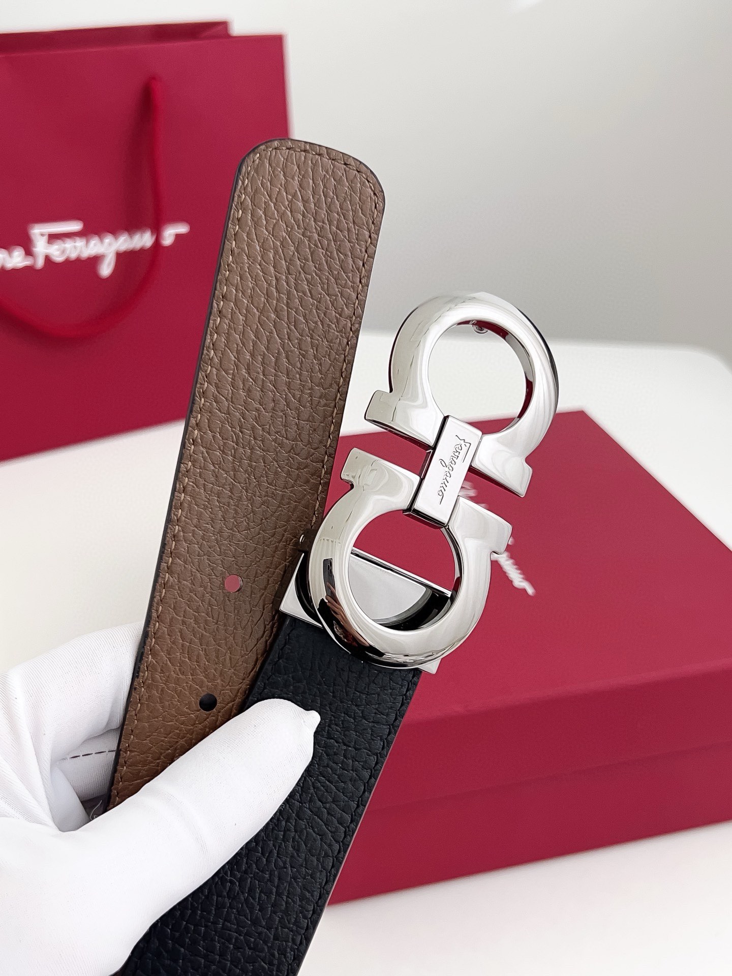 Salvatore Ferragamo Male Leather Belt Cow Leather M