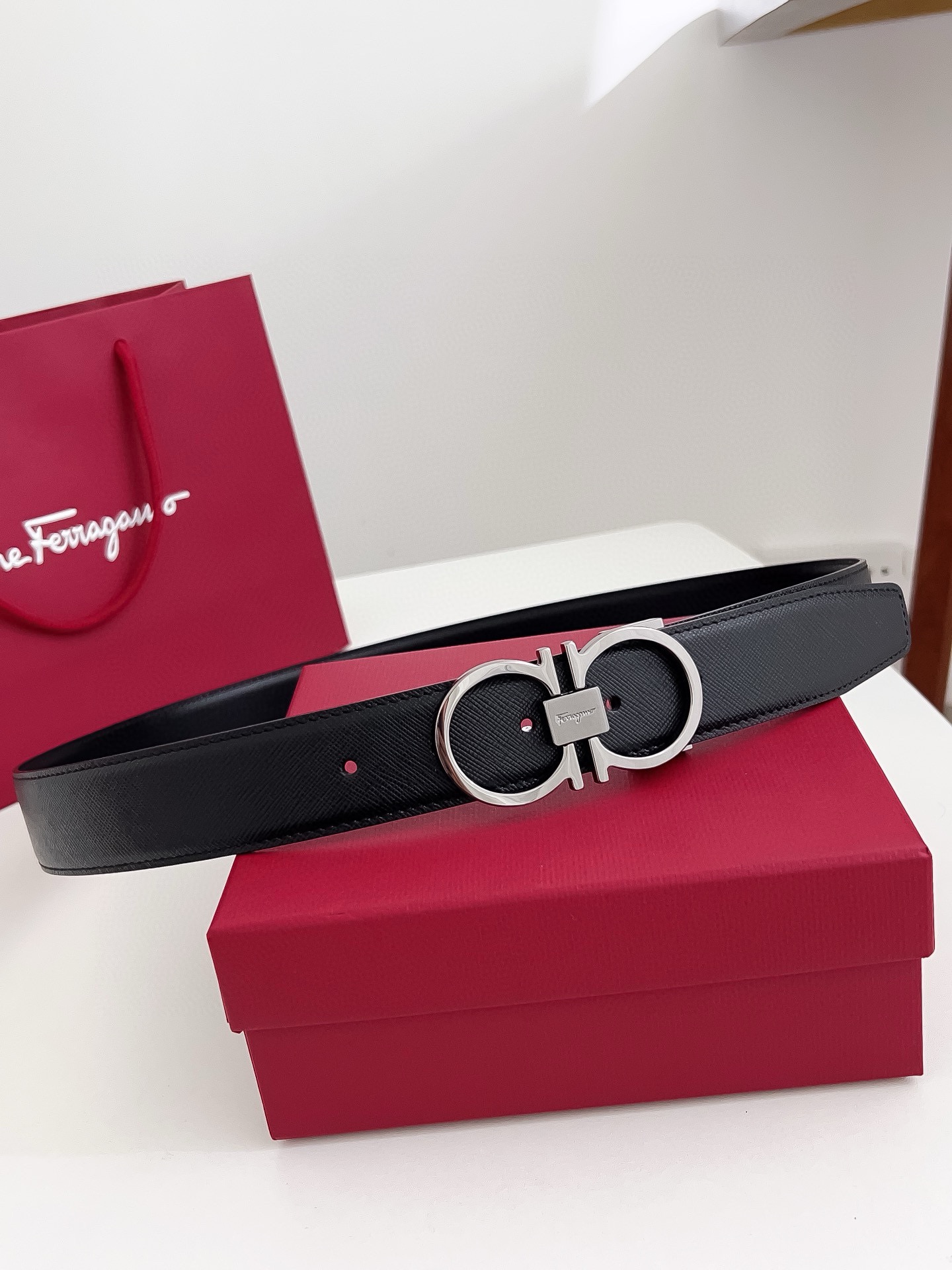 Salvatore Ferragamo Male Leather Belt Cow Leather M