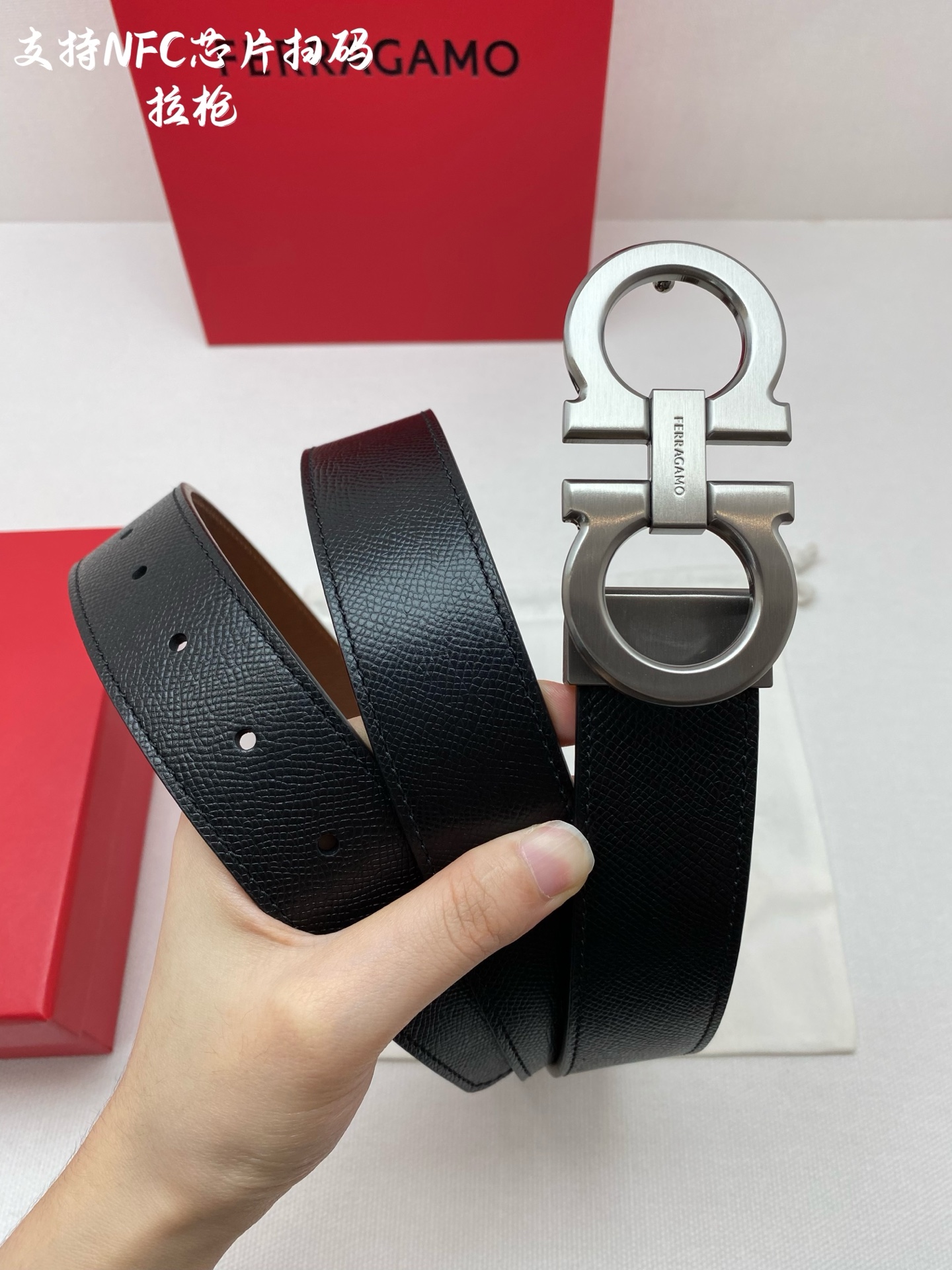 Salvatore Ferragamo Male Leather Belt Cow Leather M