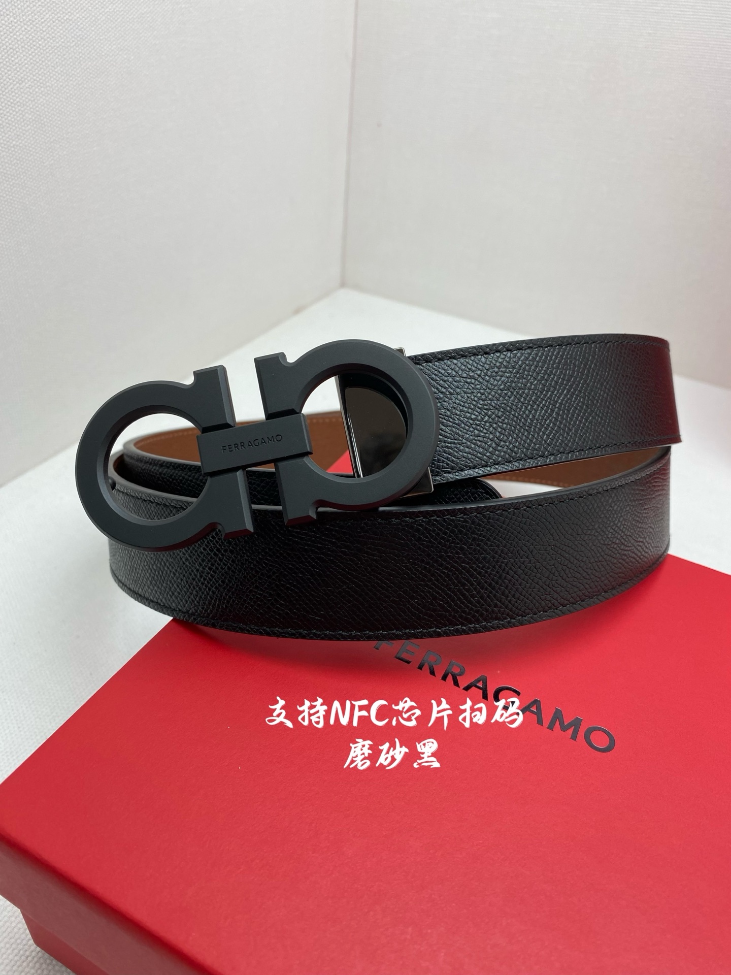 Salvatore Ferragamo Male Leather Belt Cow Leather M