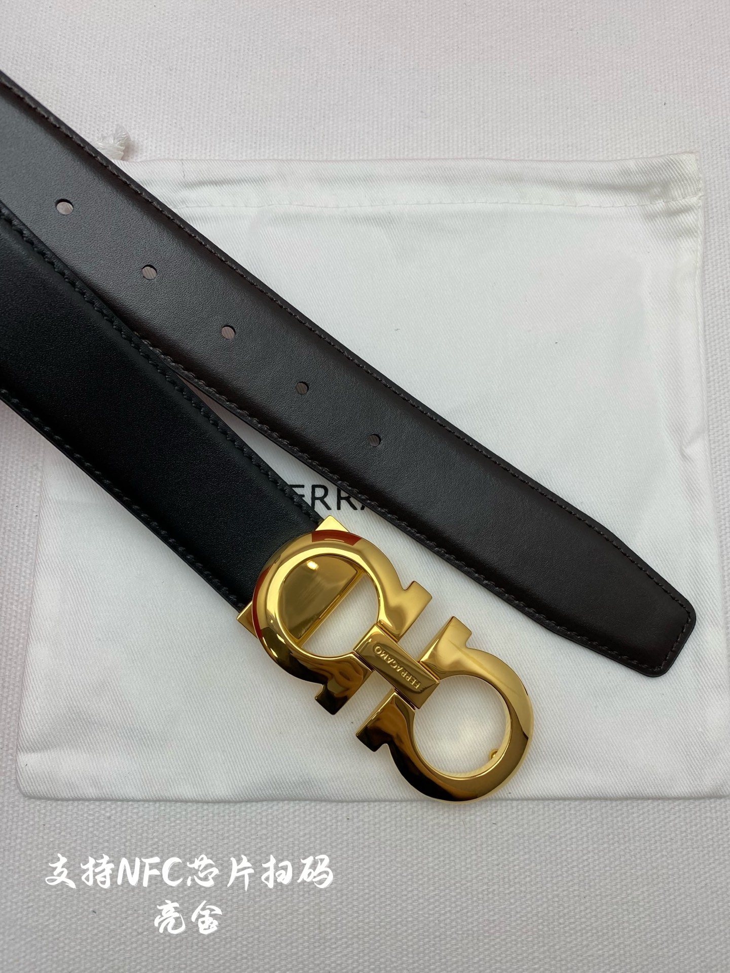 Salvatore Ferragamo Male Leather Belt Cow Leather M