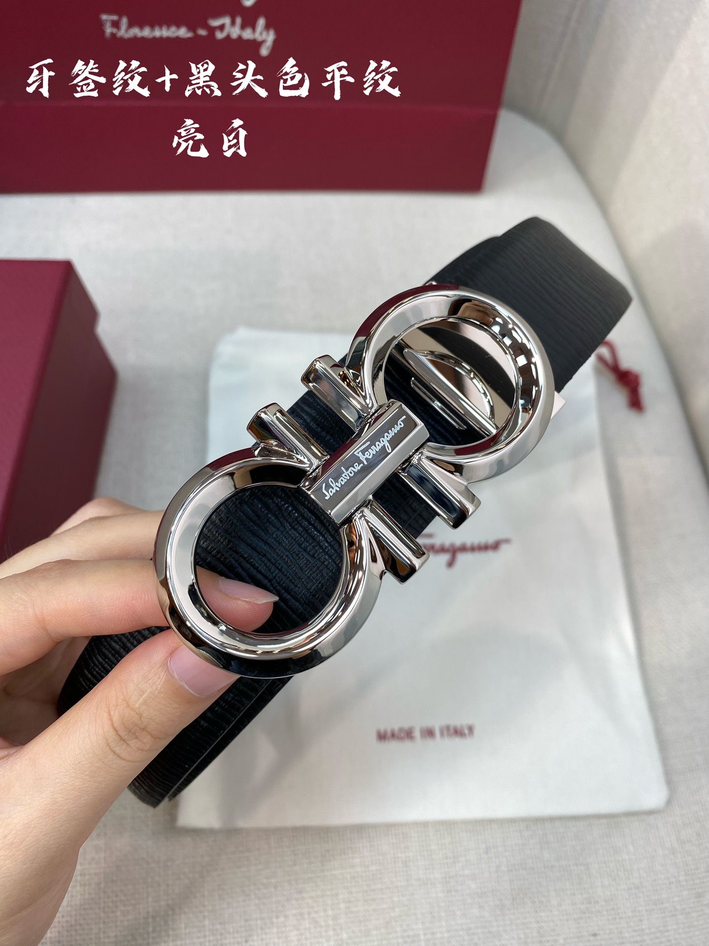 Salvatore Ferragamo Male Leather Belt Cow Leather M