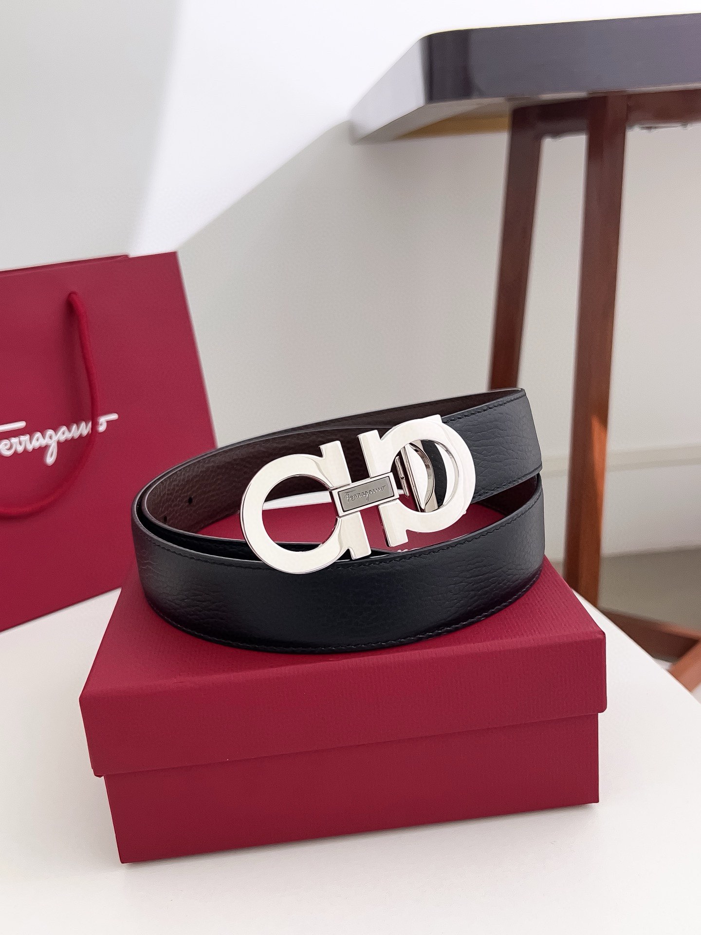 Salvatore Ferragamo Male Leather Belt Cow Leather M