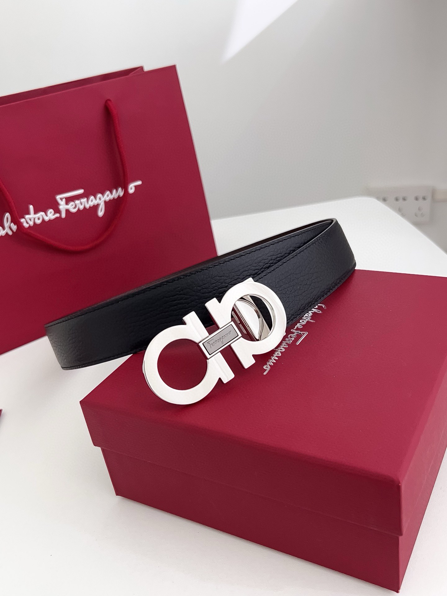 Salvatore Ferragamo Male Leather Belt Cow Leather M