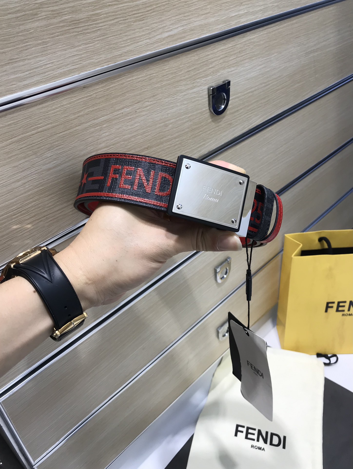 Fendi Basic Belt Top Grain Leather M