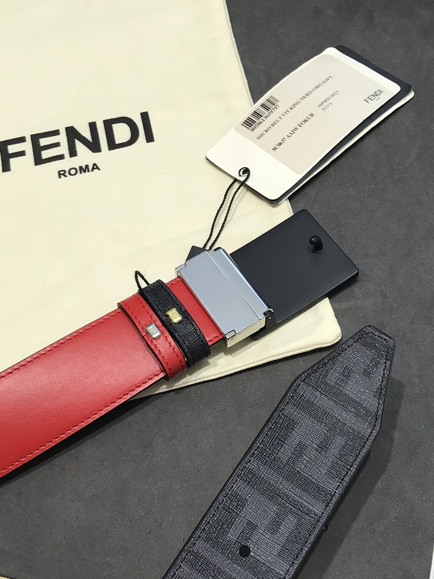 Fendi Basic Belt Top Grain Leather M
