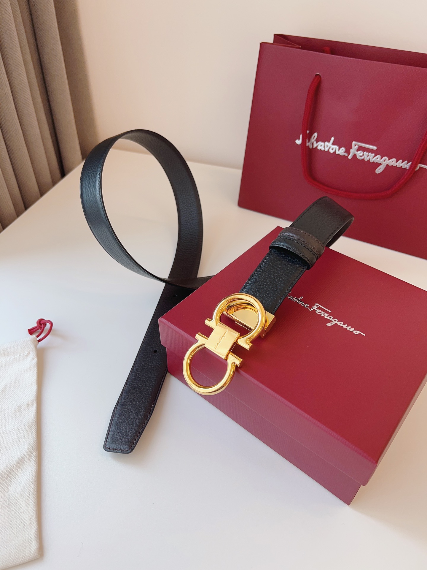Salvatore Ferragamo Basic Belt Cow Leather M