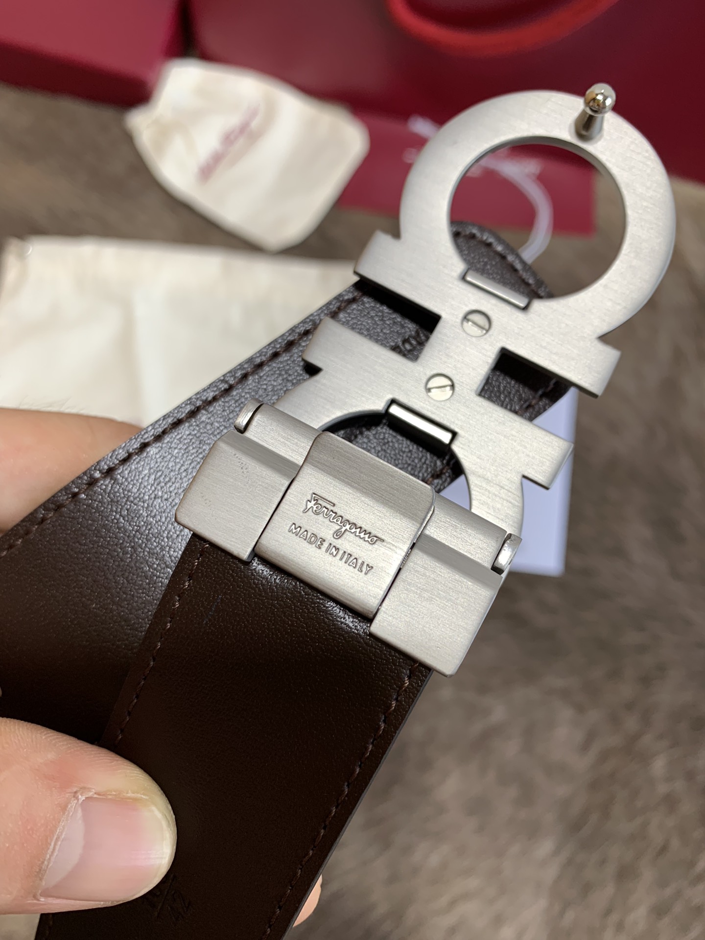 Salvatore Ferragamo Male Leather Belt M