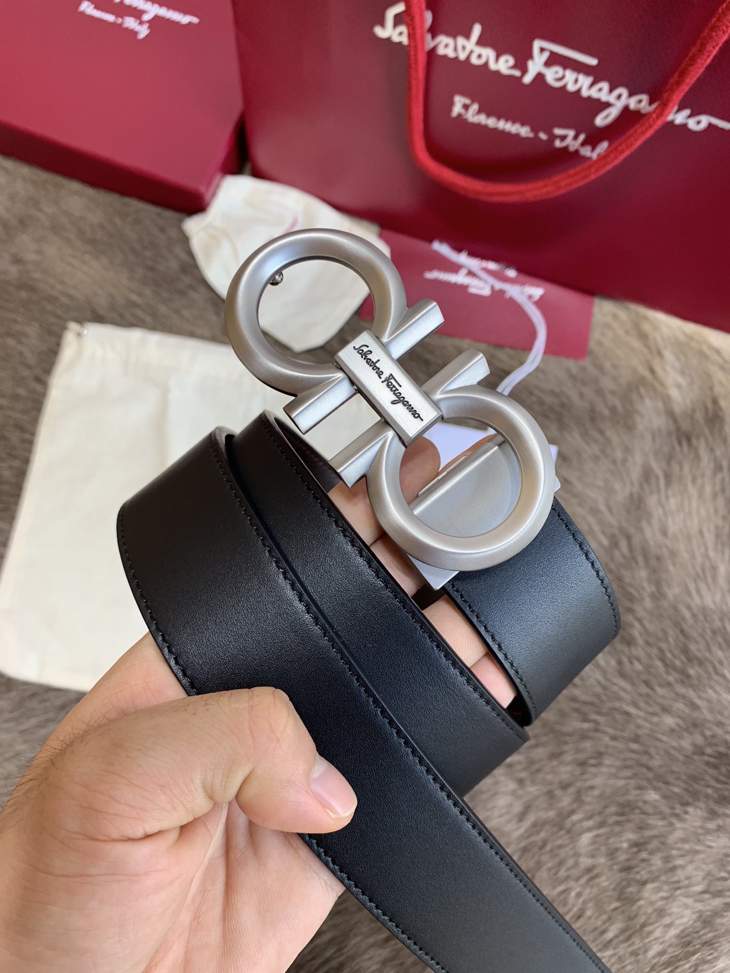 Salvatore Ferragamo Male Leather Belt M