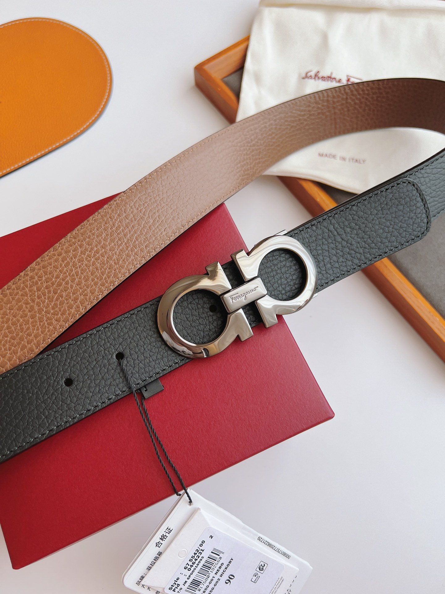 Salvatore Ferragamo Male Leather Belt M