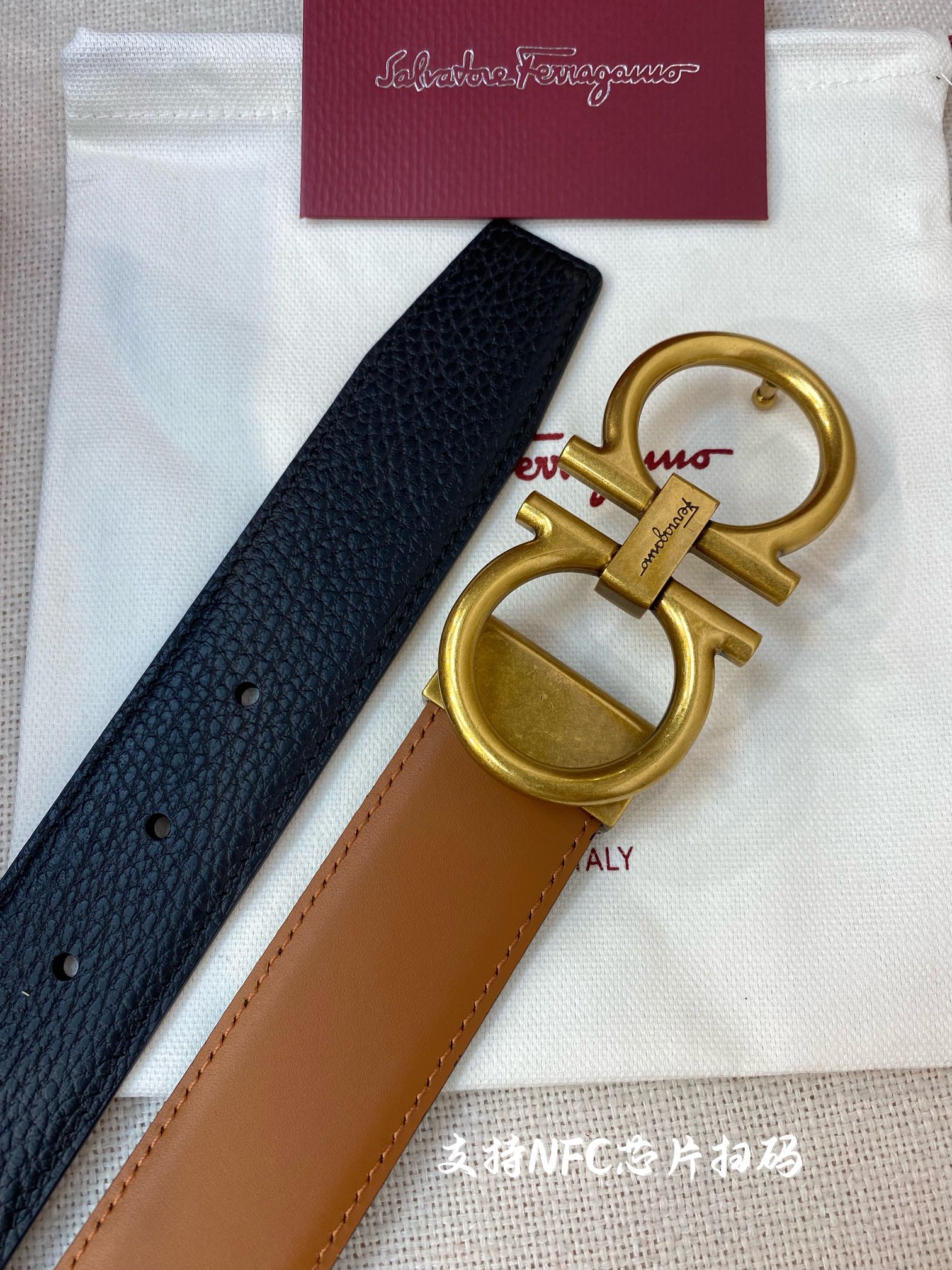 Salvatore Ferragamo Male Leather Belt M