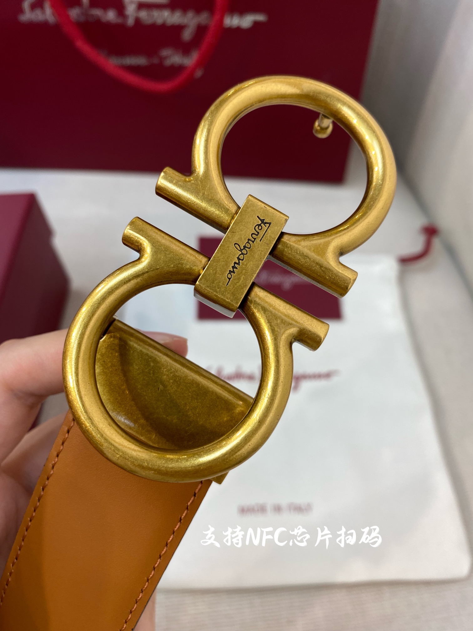 Salvatore Ferragamo Male Leather Belt M