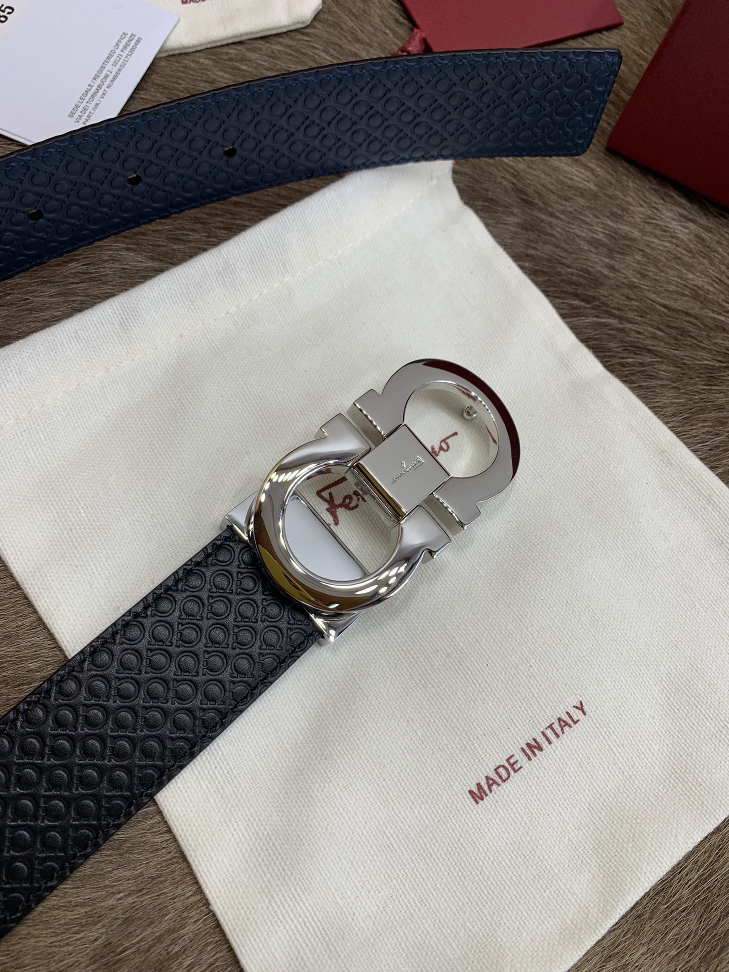 Salvatore Ferragamo Male Leather Belt M