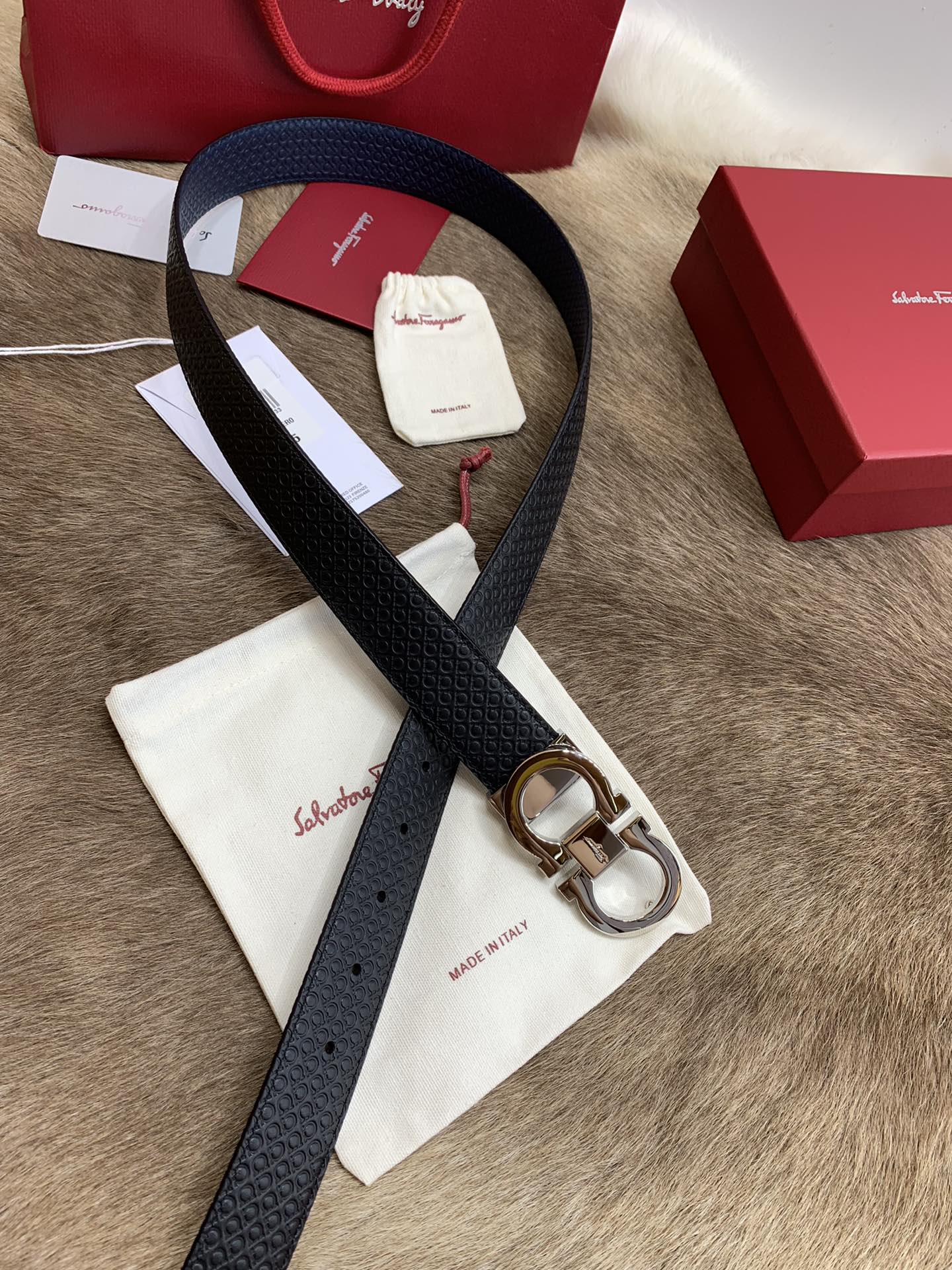 Salvatore Ferragamo Male Leather Belt M