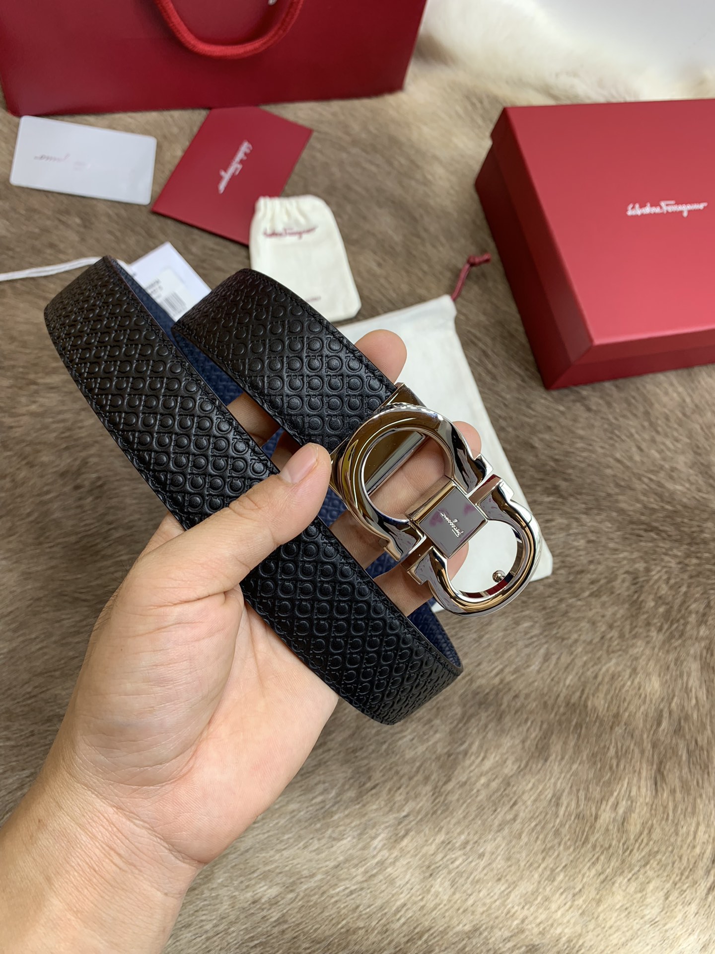 Salvatore Ferragamo Male Leather Belt M