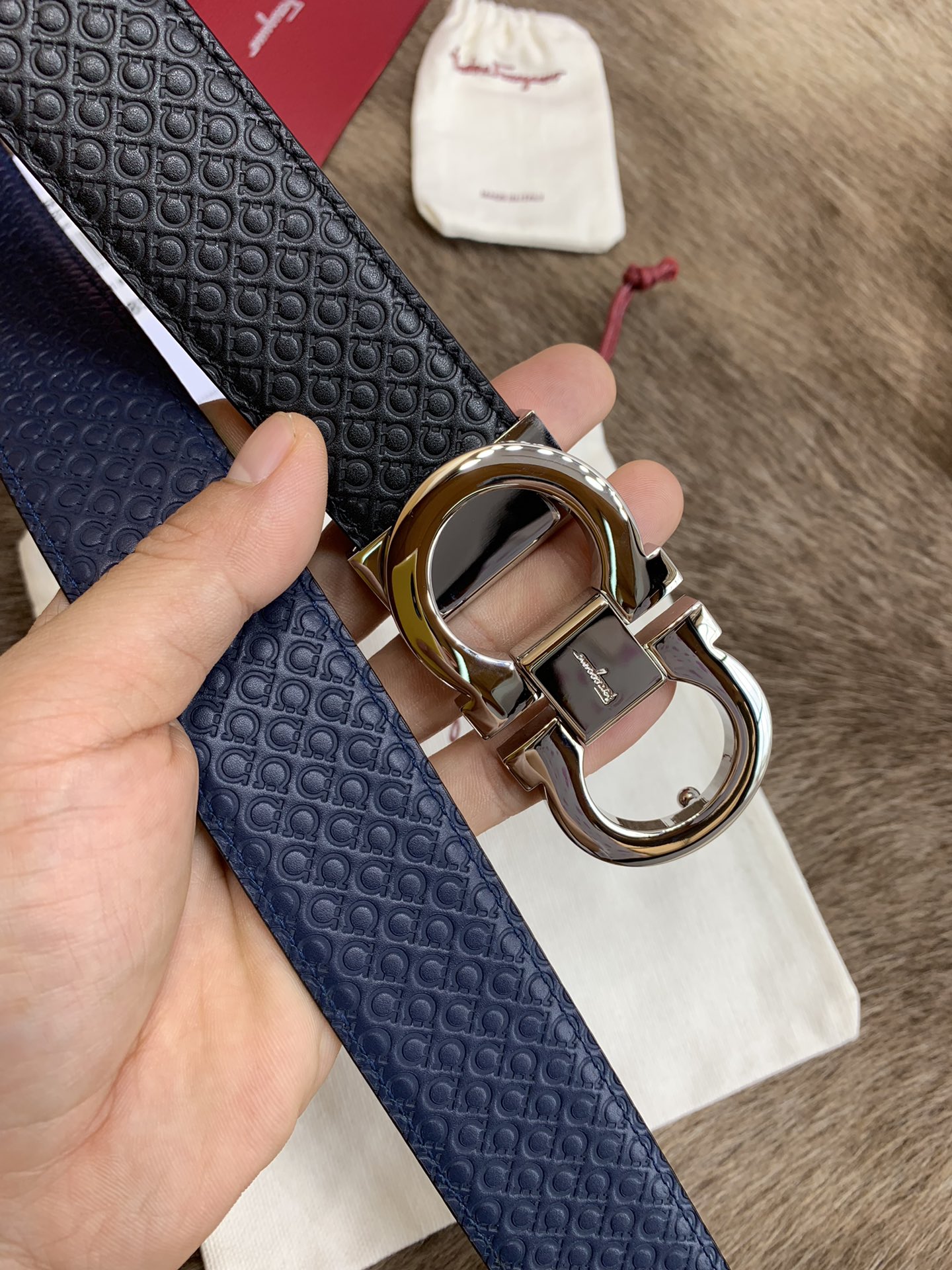 Salvatore Ferragamo Male Leather Belt M