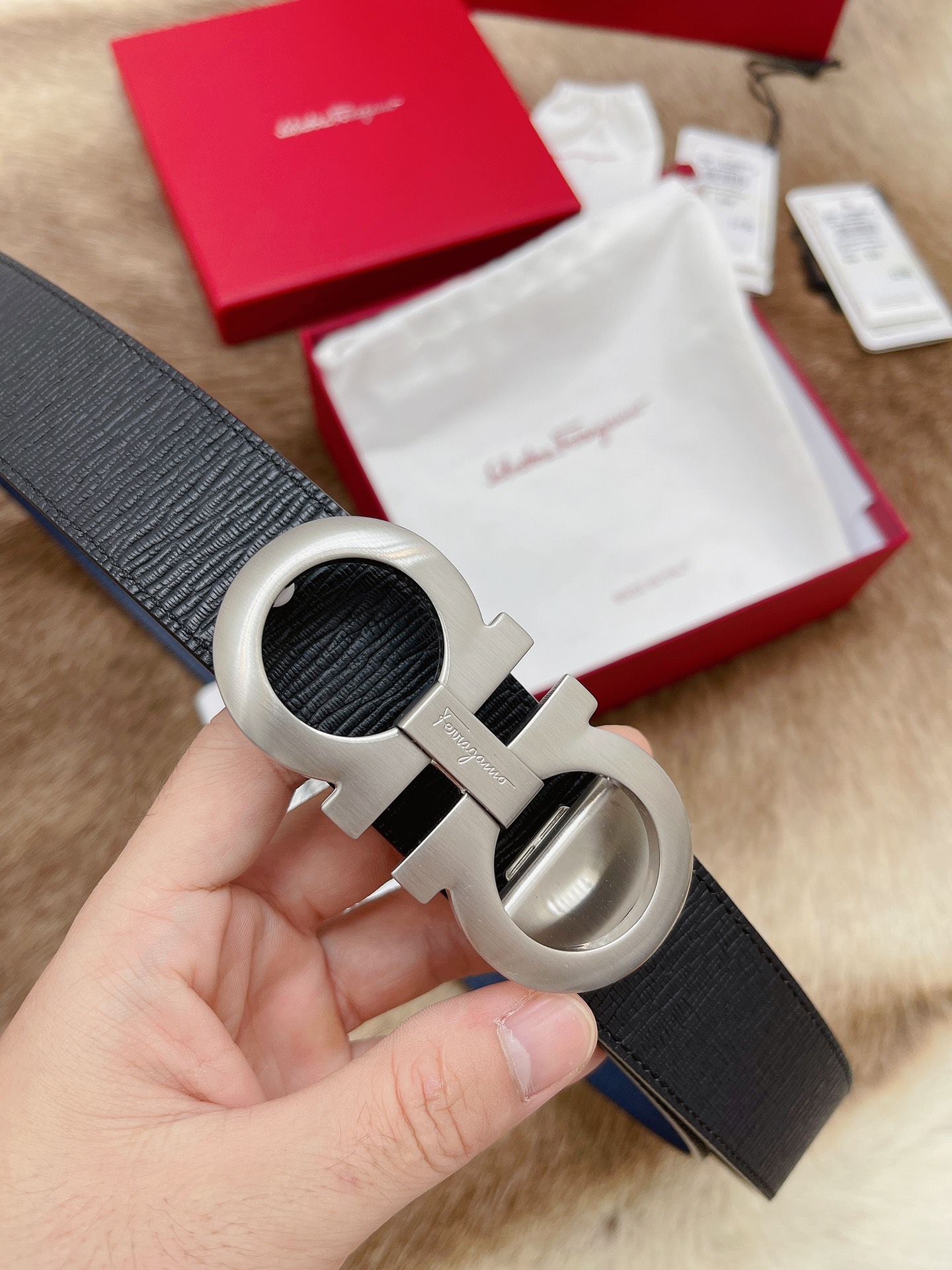 Salvatore Ferragamo Male Leather Belt M