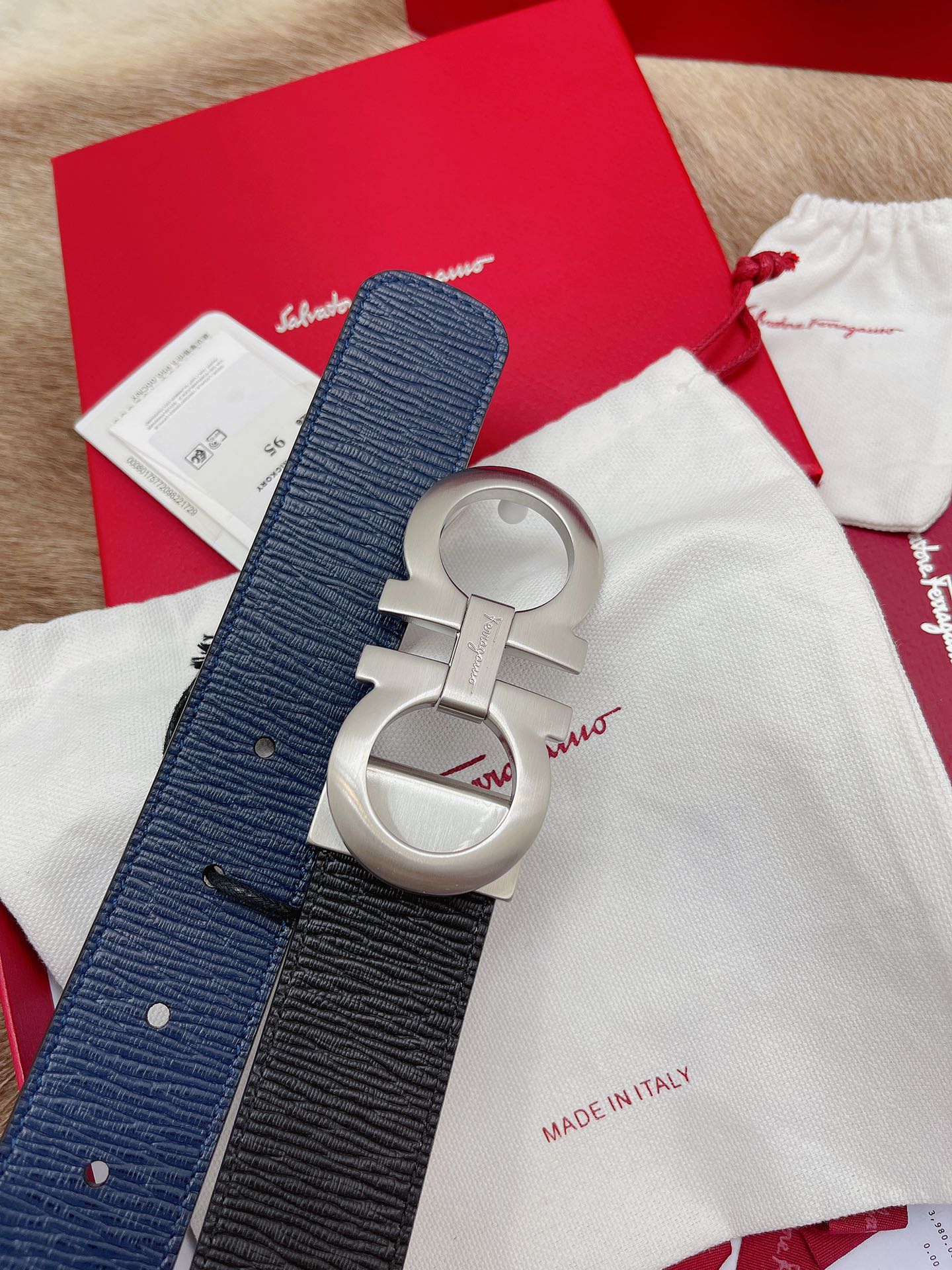 Salvatore Ferragamo Male Leather Belt M