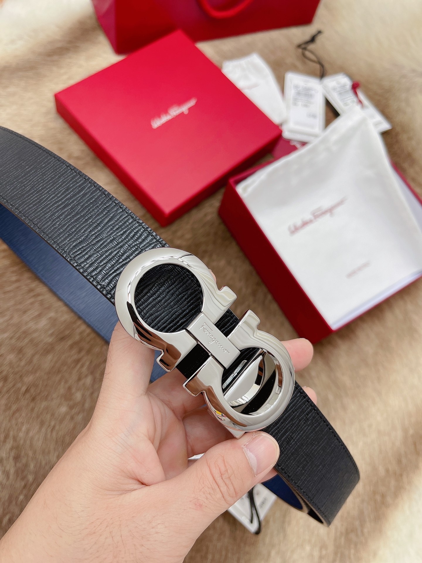 Salvatore Ferragamo Male Leather Belt M