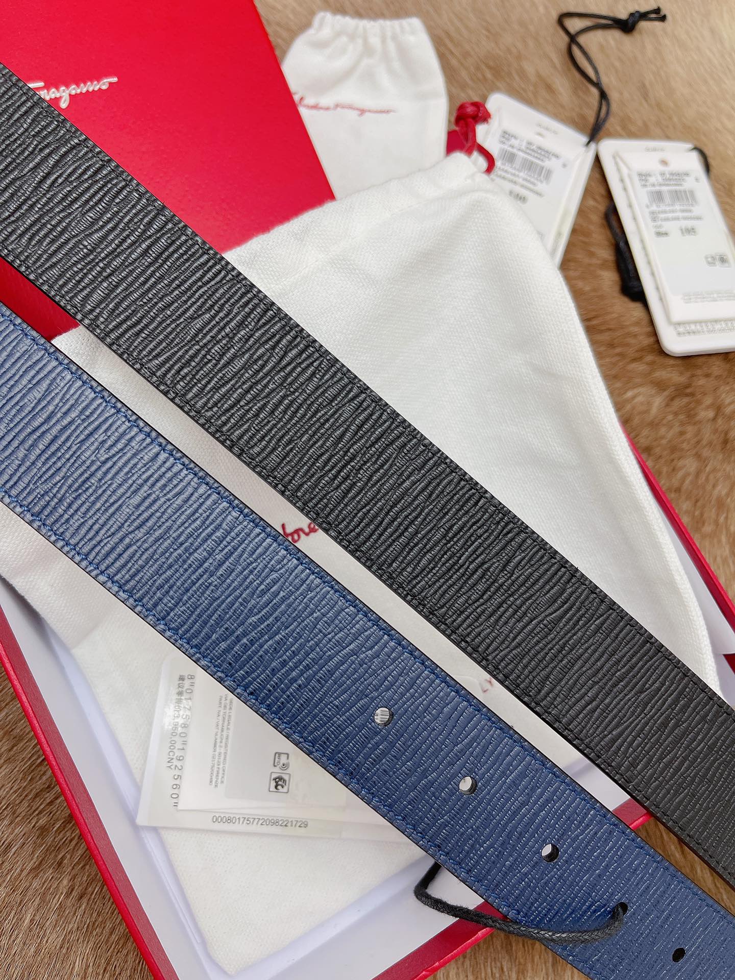 Salvatore Ferragamo Male Leather Belt M