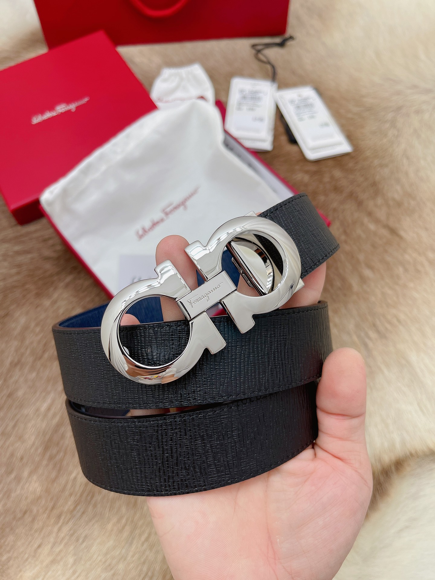 Salvatore Ferragamo Male Leather Belt M