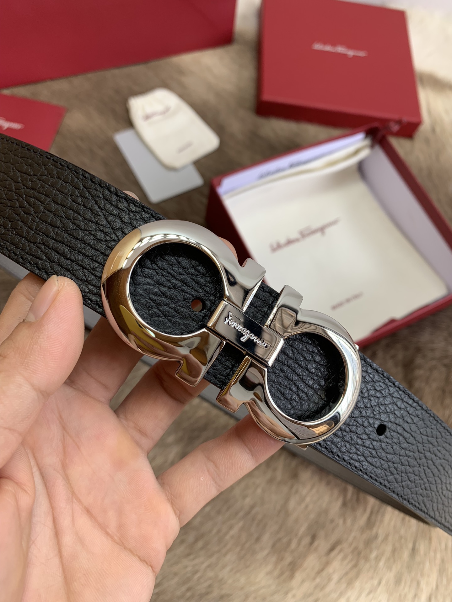 Salvatore Ferragamo Male Leather Belt M