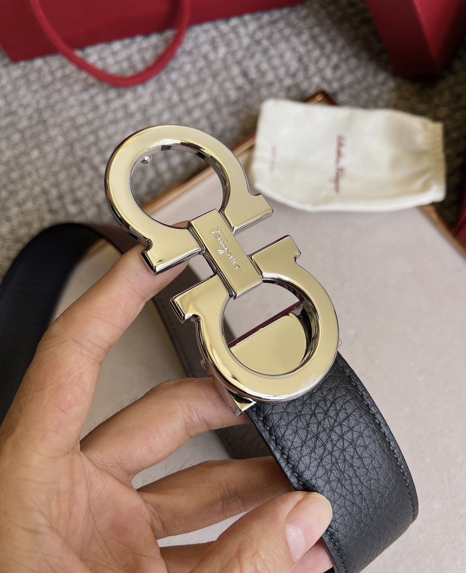 Salvatore Ferragamo Male Leather Belt M