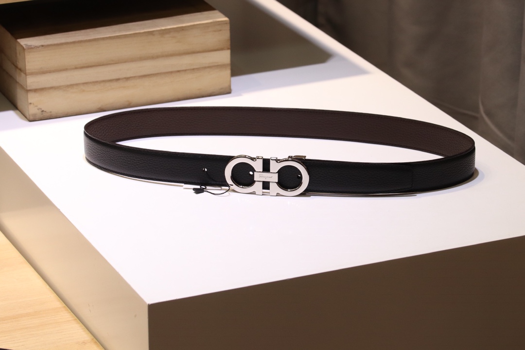 Salvatore Ferragamo Male Leather Belt M