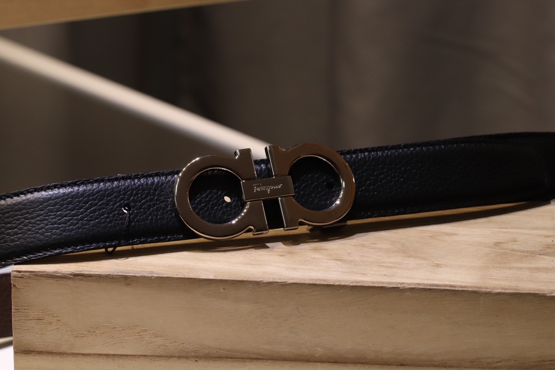 Salvatore Ferragamo Male Leather Belt M