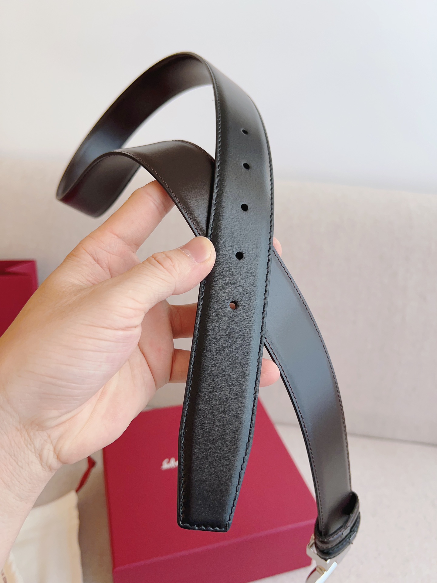 Salvatore Ferragamo Basic Belt Top Grain Leather Black M