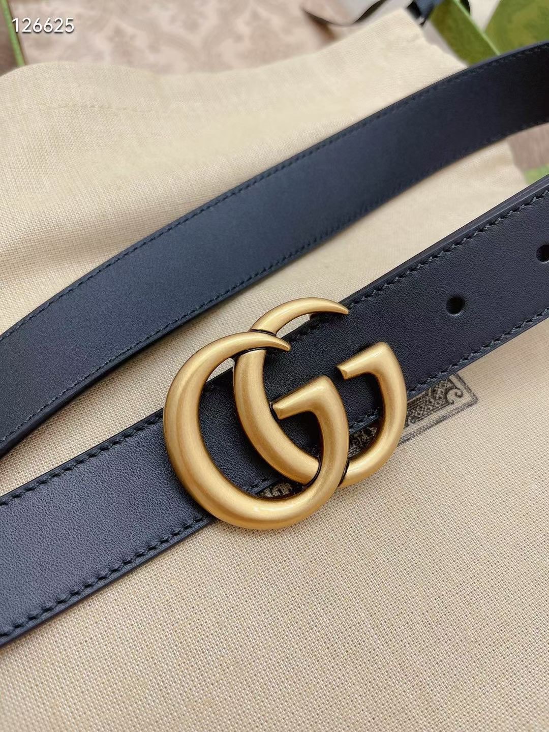 Gucci Basic Belt Cow Leather M