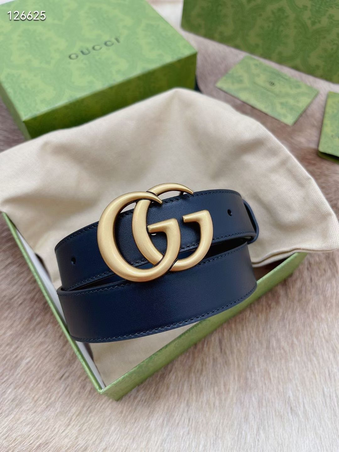 Gucci Basic Belt Cow Leather M