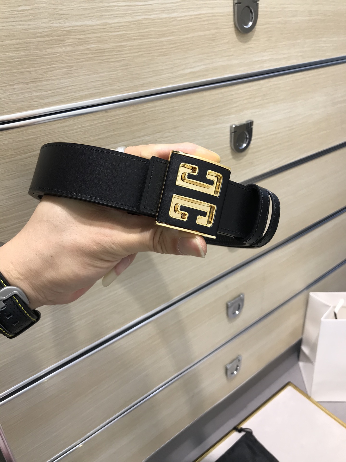 Givenchy Basic Belt Top Grain Leather M