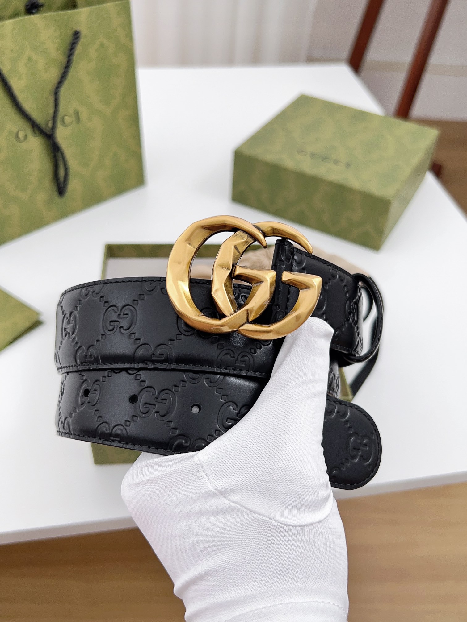 Gucci Basic Belt Top Grain Leather 125cm-m