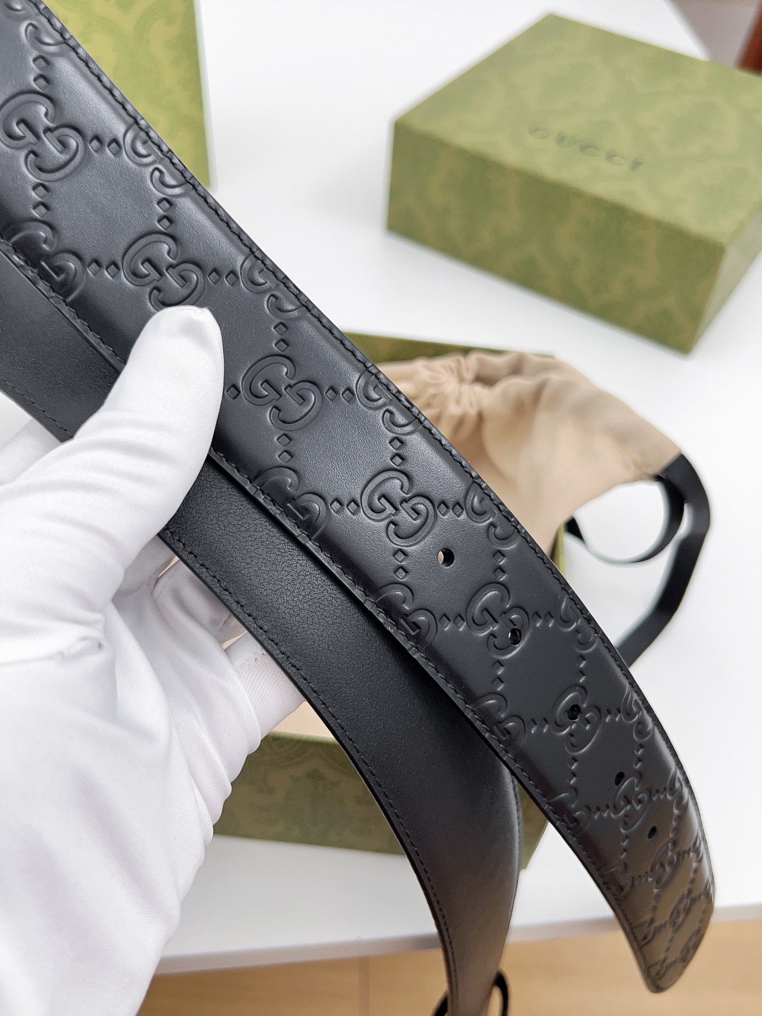 Gucci Basic Belt Top Grain Leather 125cm-m