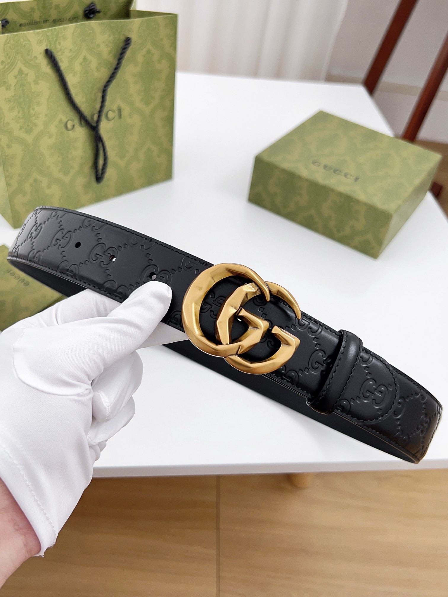 Gucci Basic Belt Top Grain Leather 125cm-m