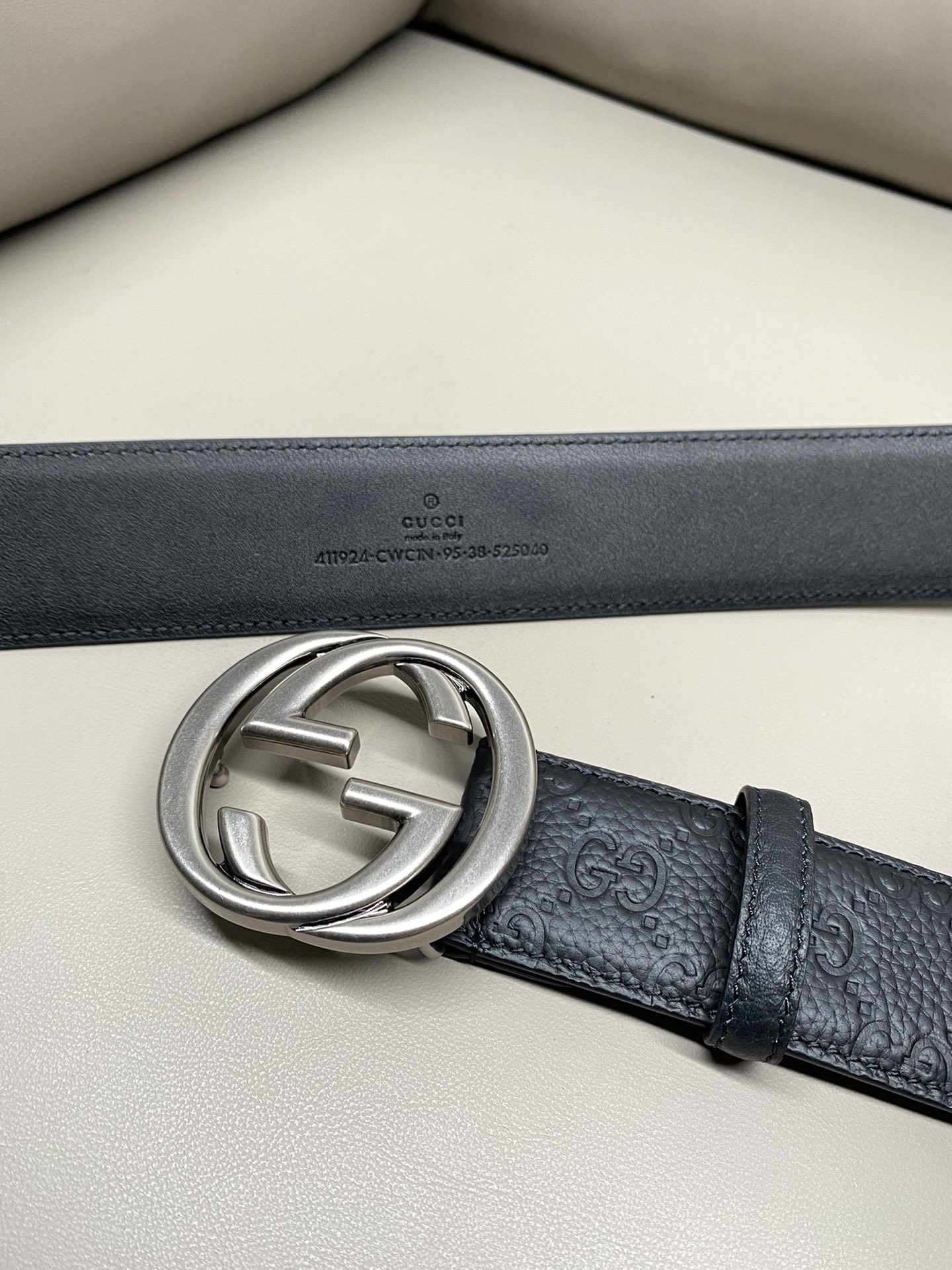 Gucci Basic Belt Cow Leather