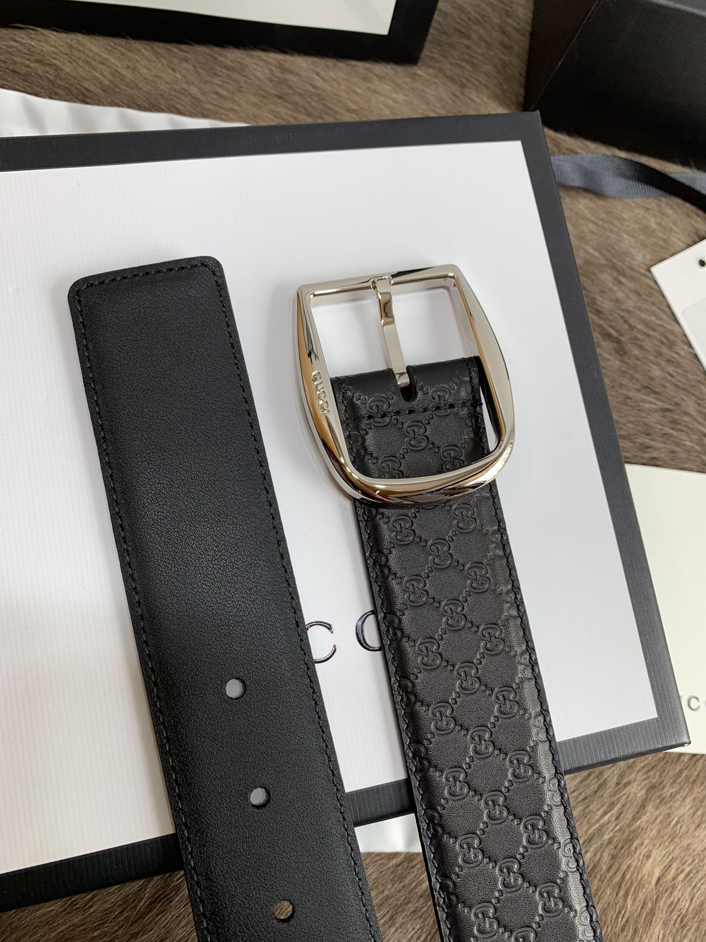 Gucci Male Leather Belt M