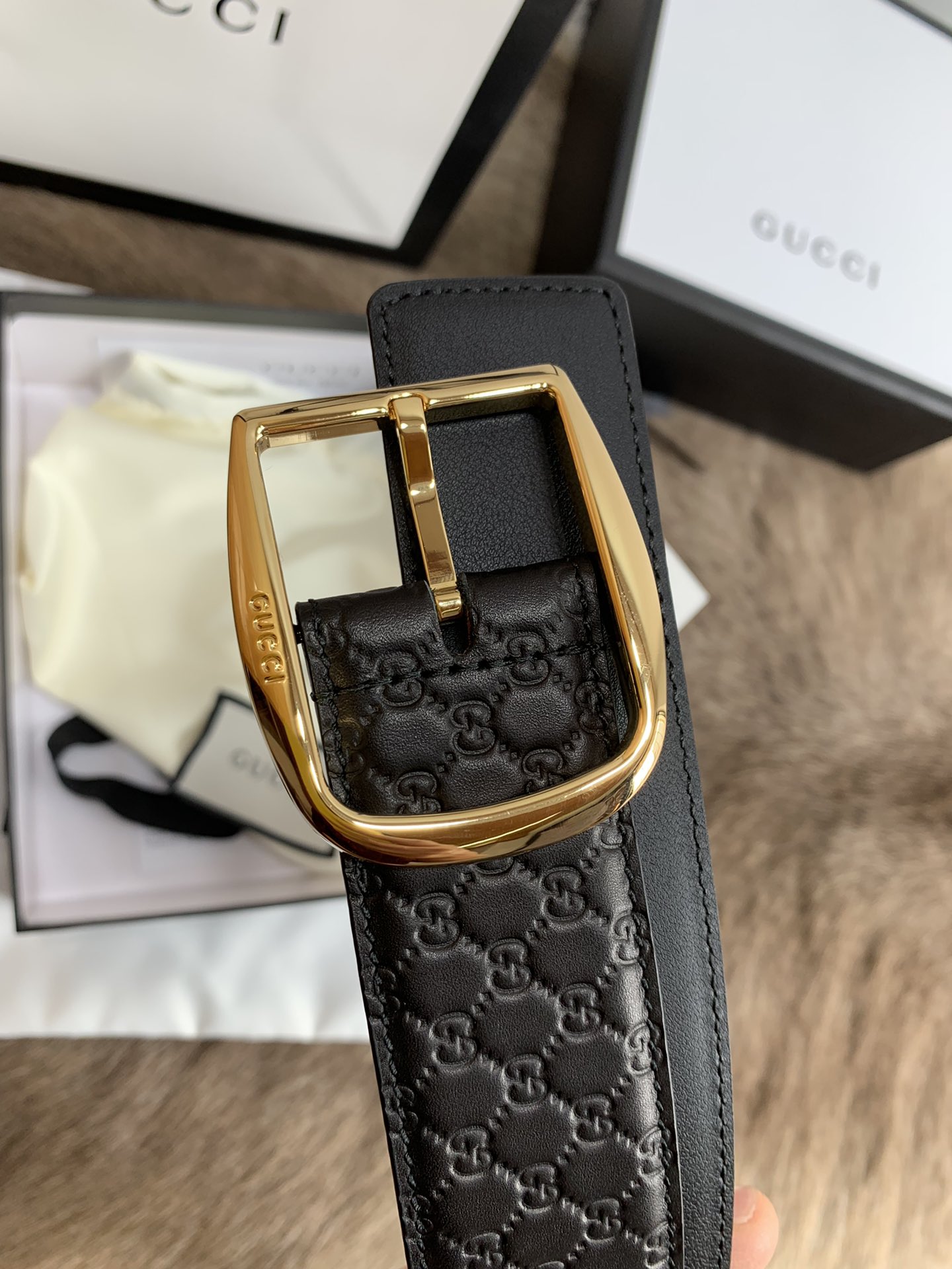 Gucci Male Leather Belt M