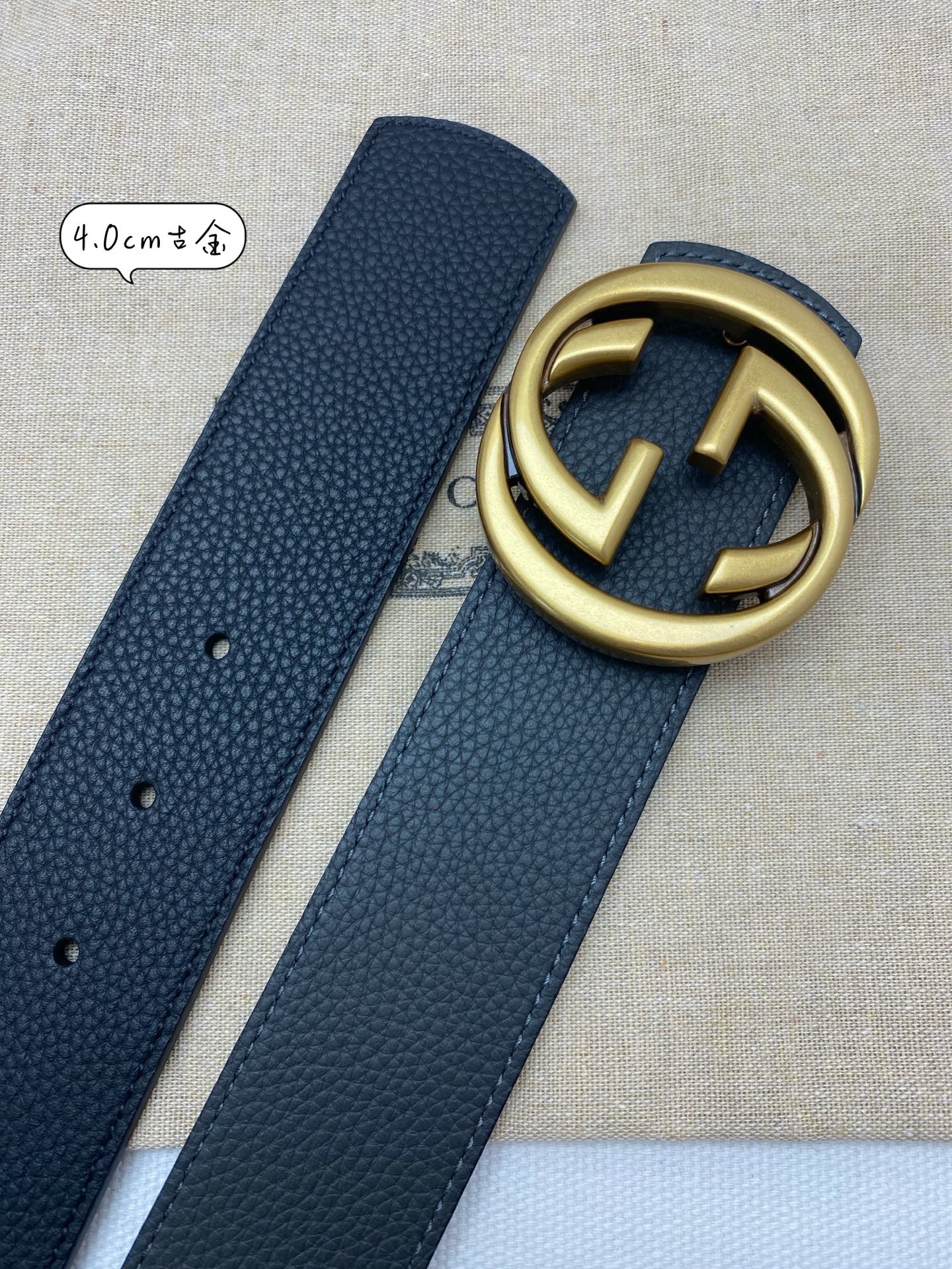 Gucci Basic Belt Cow Leather 40mm