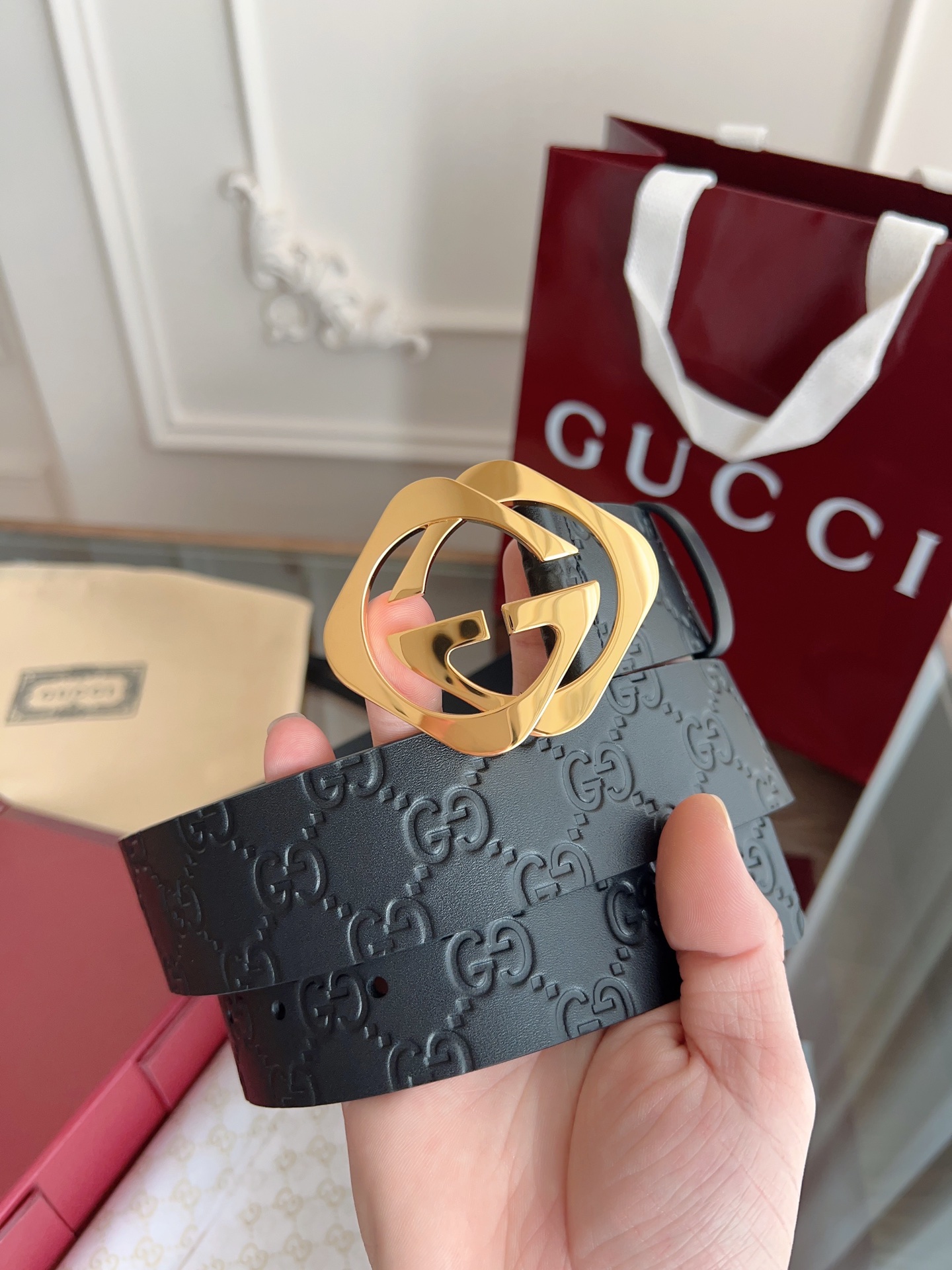 Gucci Basic Belt 40mm-l