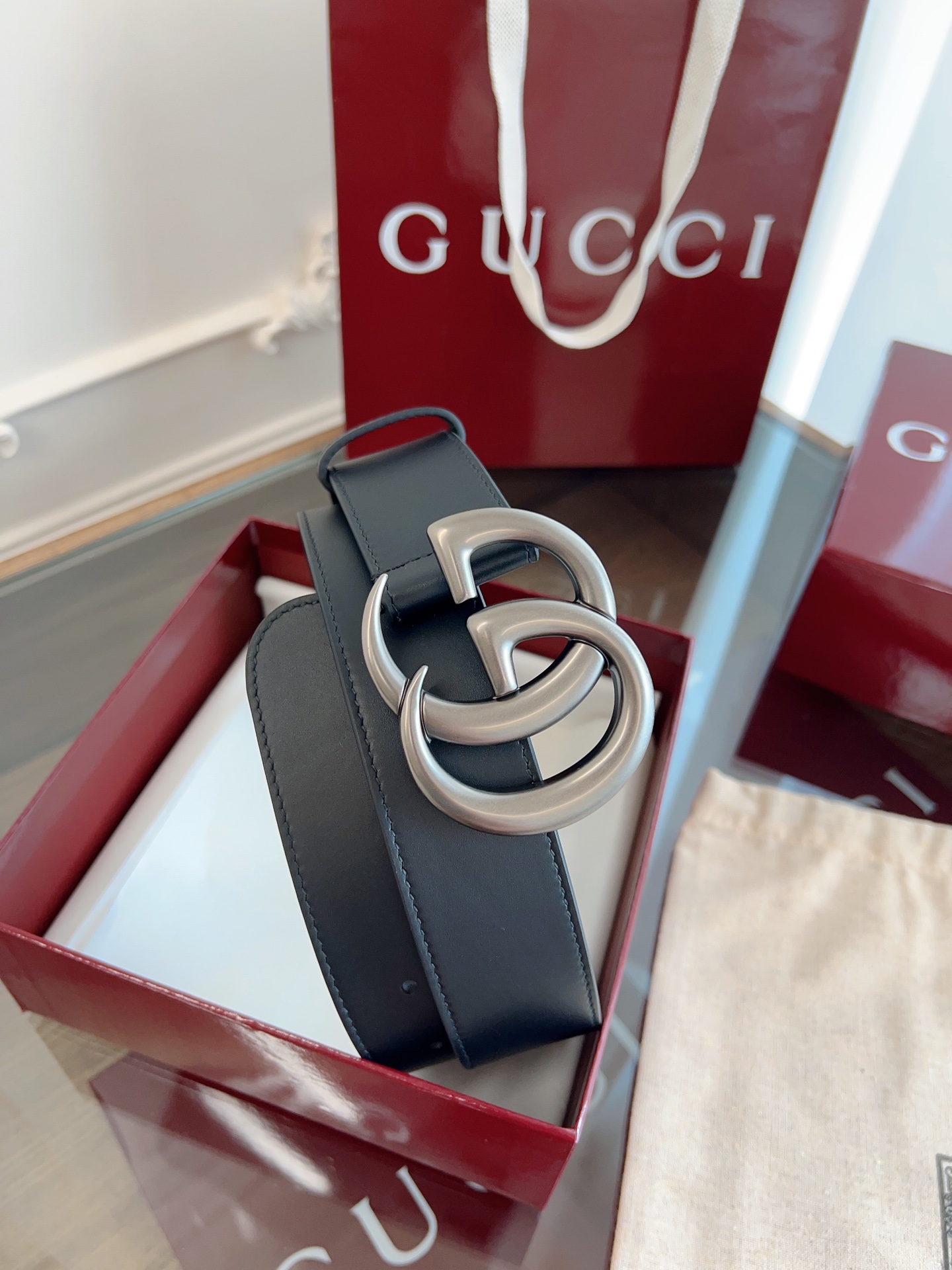 Gucci Basic Belt Cow Leather M-l