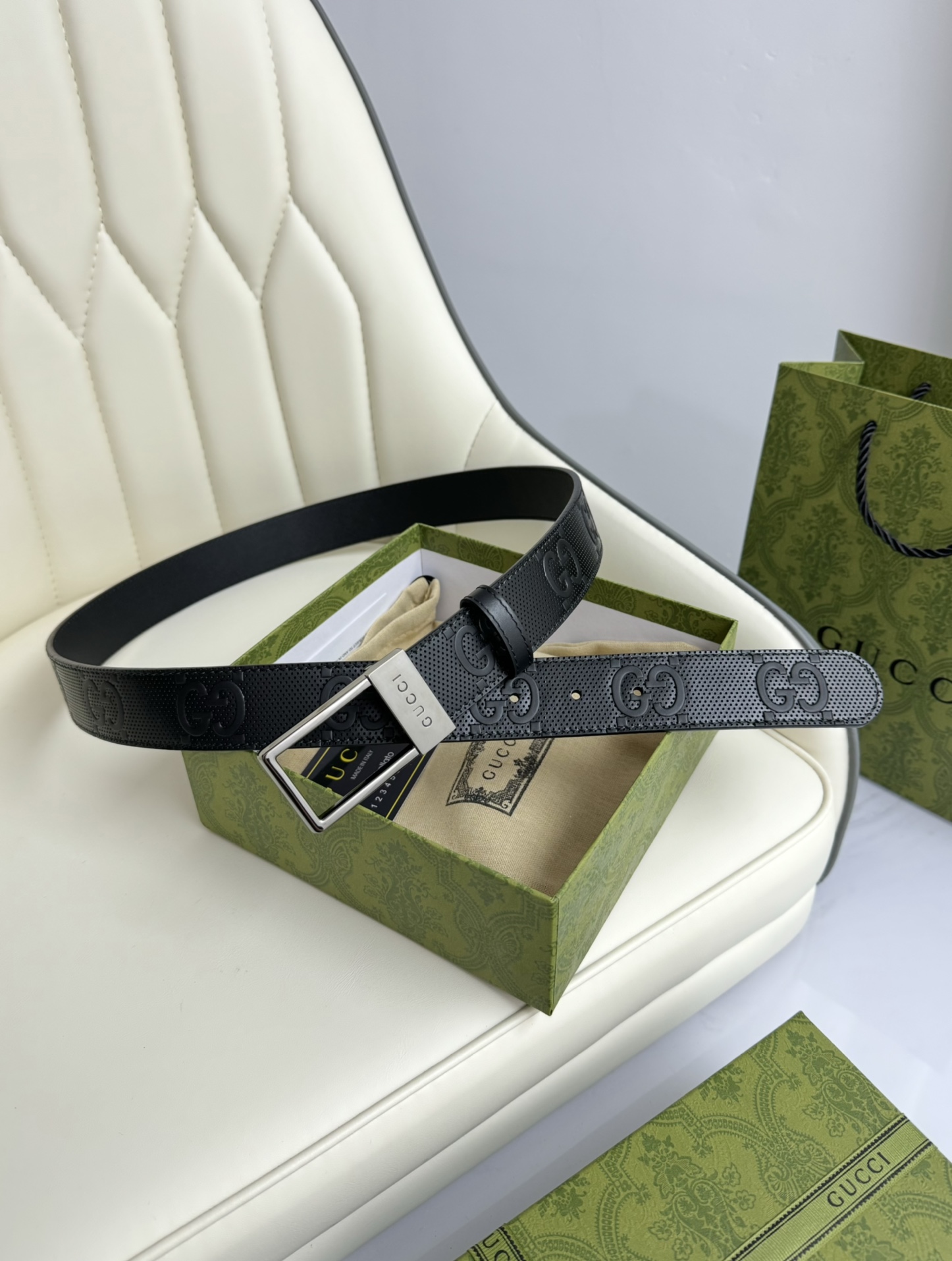 Gucci Basic Belt Cow Leather S-m
