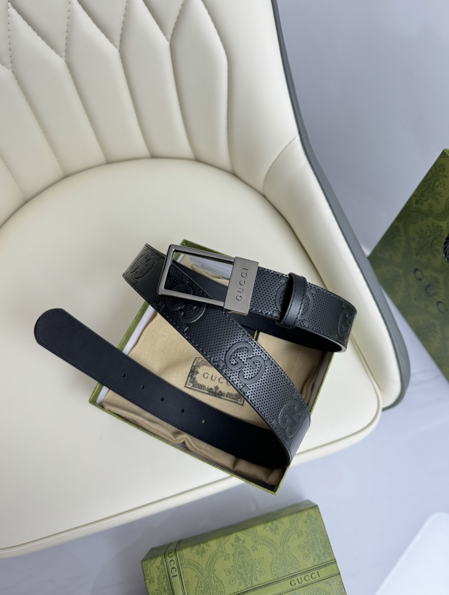 Gucci Basic Belt Cow Leather S-m