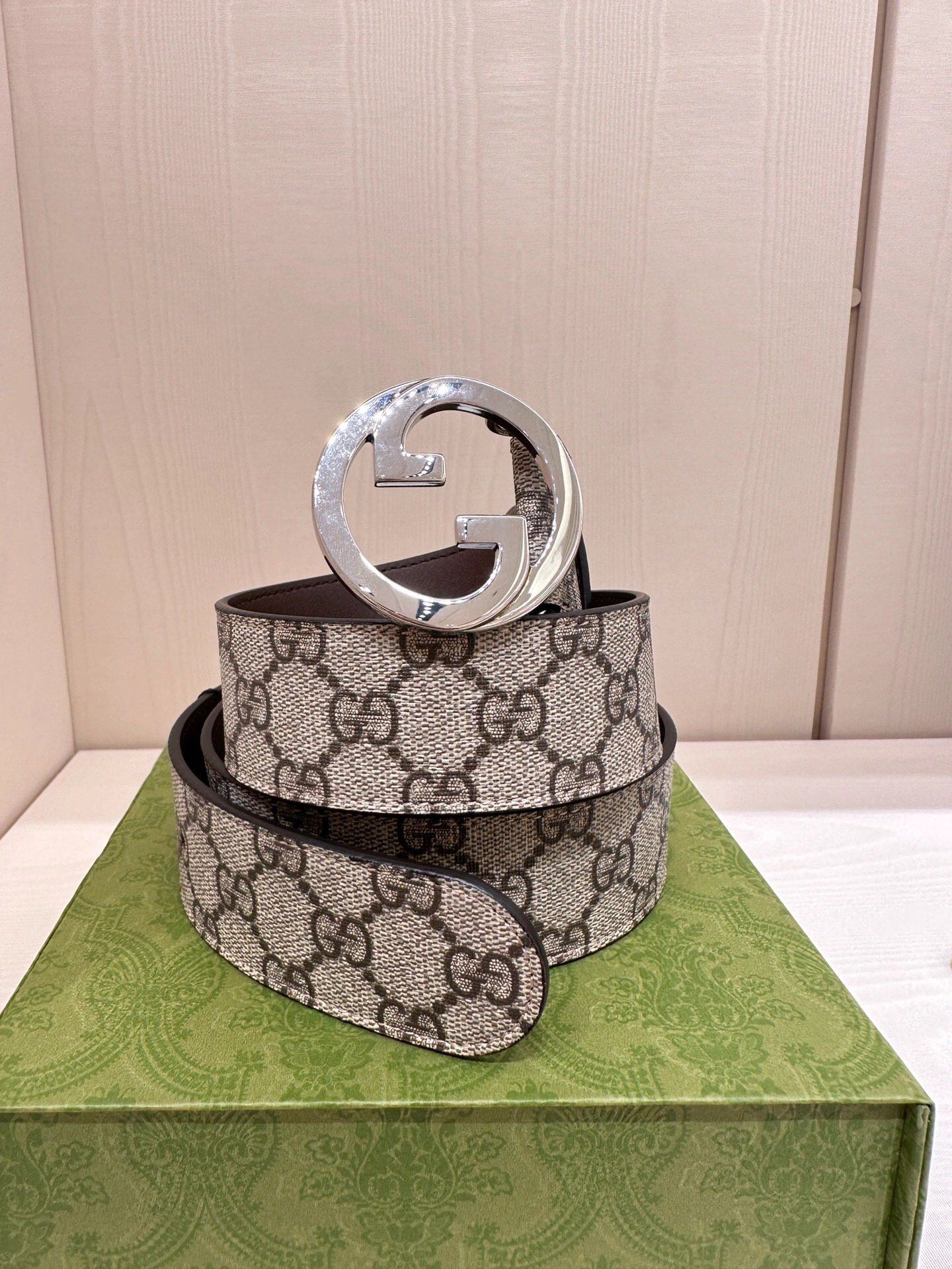 Gucci Male Leather Belt