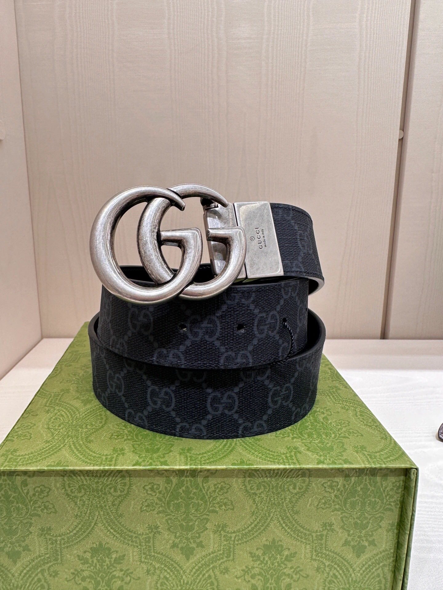 Gucci Male Leather Belt