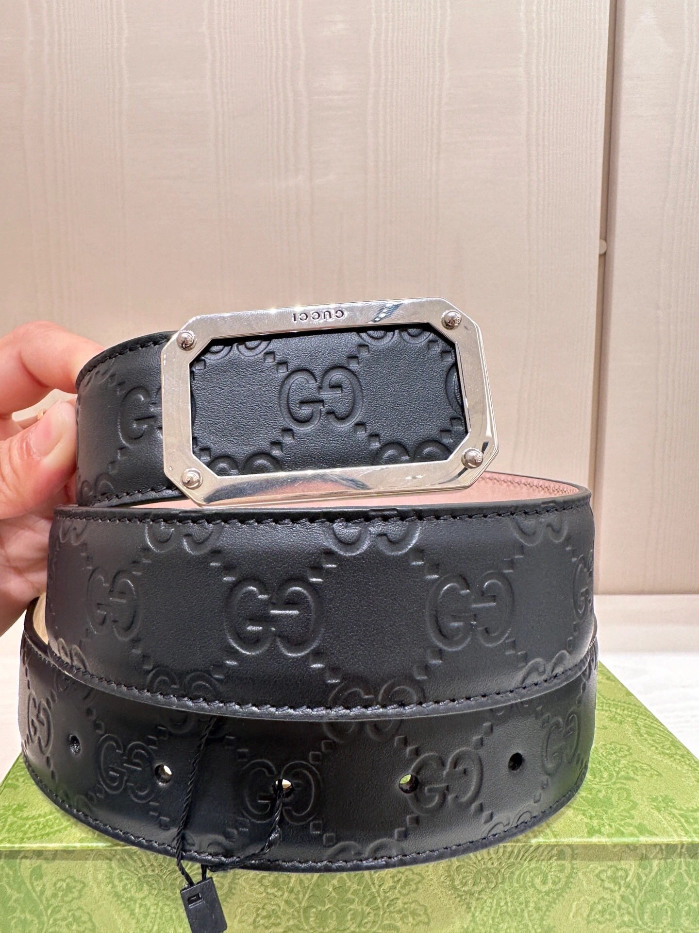 Gucci Male Leather Belt
