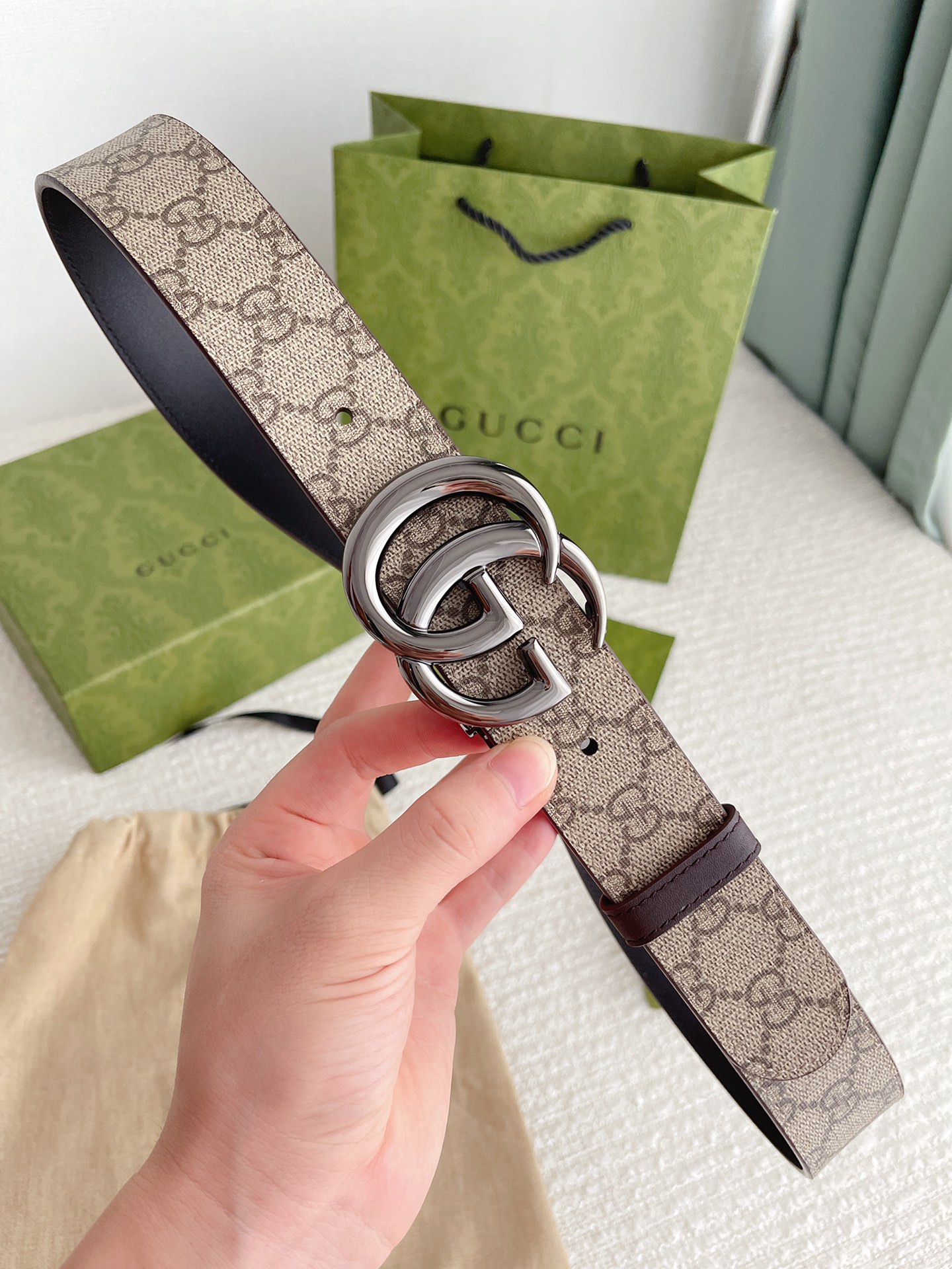 Gucci Basic Belt Cow Leather Silver S-m-l