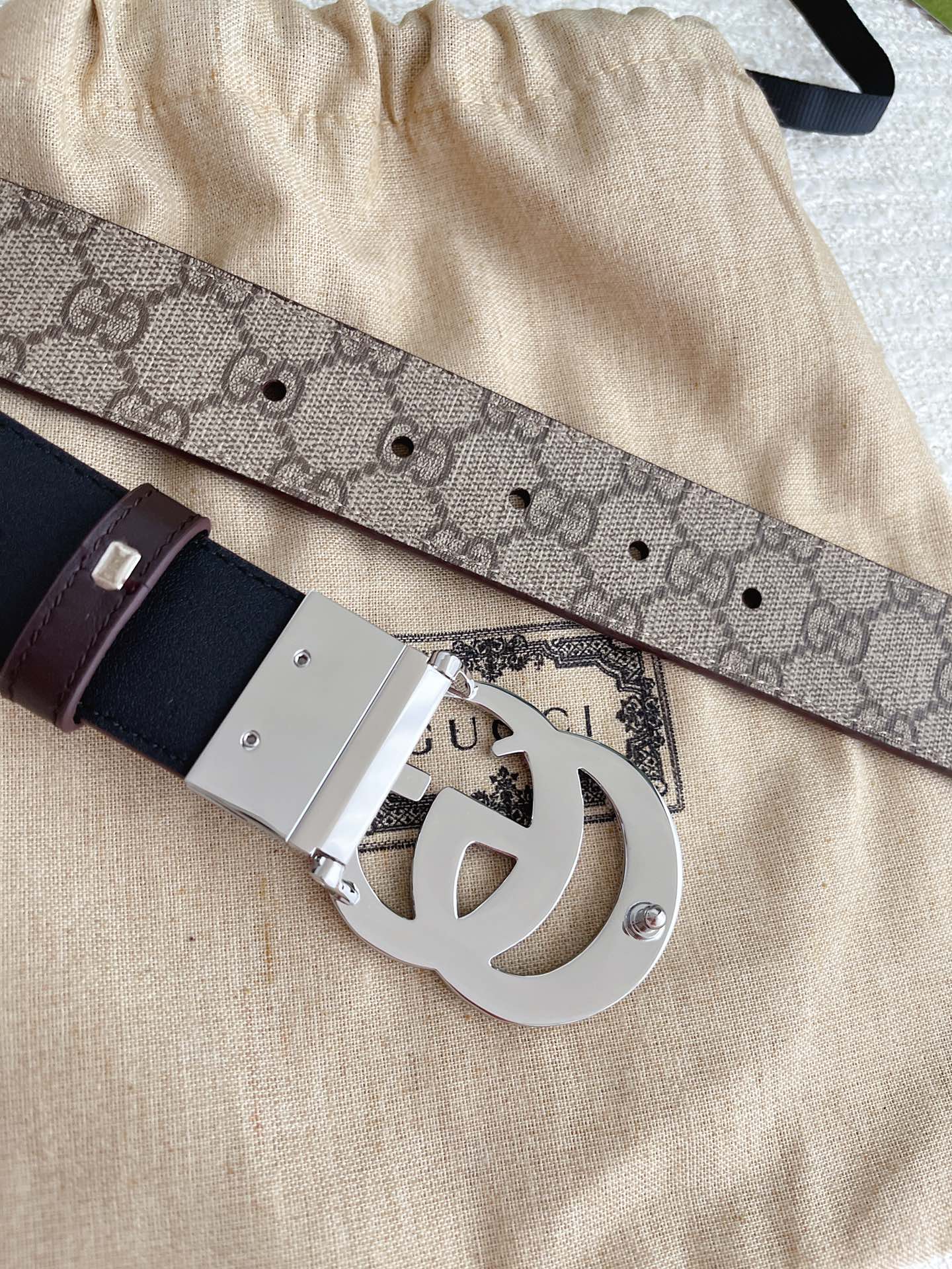 Gucci Basic Belt Cow Leather Silver S-m-l