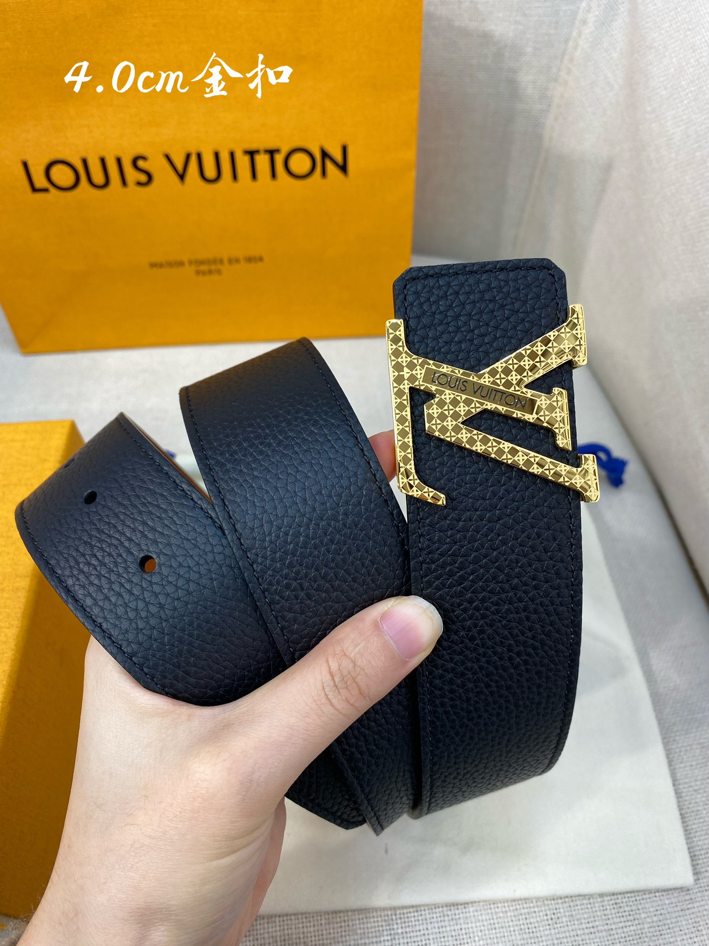 Louis Vuitton Male Basic Belt Cow Leather S-l